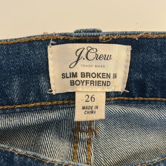 J. Crew Medium Denim Wash Slim Broken In Boyfriend Distressed Jeans Size 26 - Picture 6 of 7